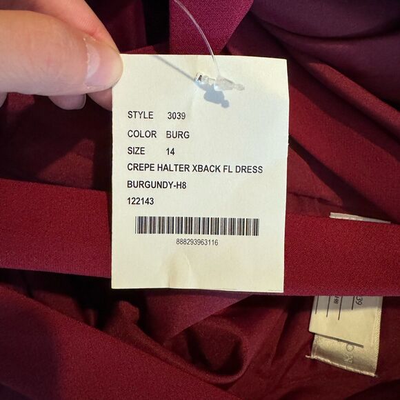 DESSY COLLECTION Cutaway Shoulder Crepe Column Gown Halter Criss Cross Back 14 - Picture 9 of 9